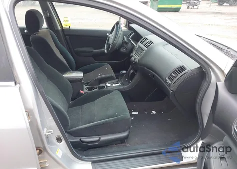 2006 Honda Accord 2.4 Lx из США, поврежденный, VIN 1HGCM56406A150820